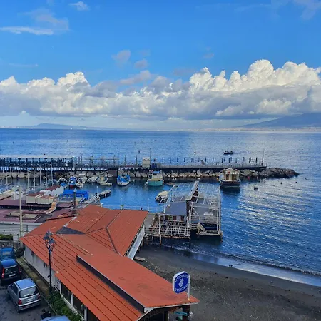Il Borgo Antico Sea View 索伦托