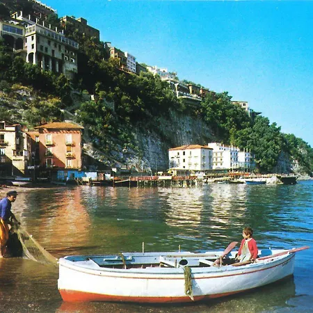 Il Borgo Antico Sea View 索伦托